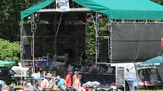 Briggs Main Stage Briggs Main Stage